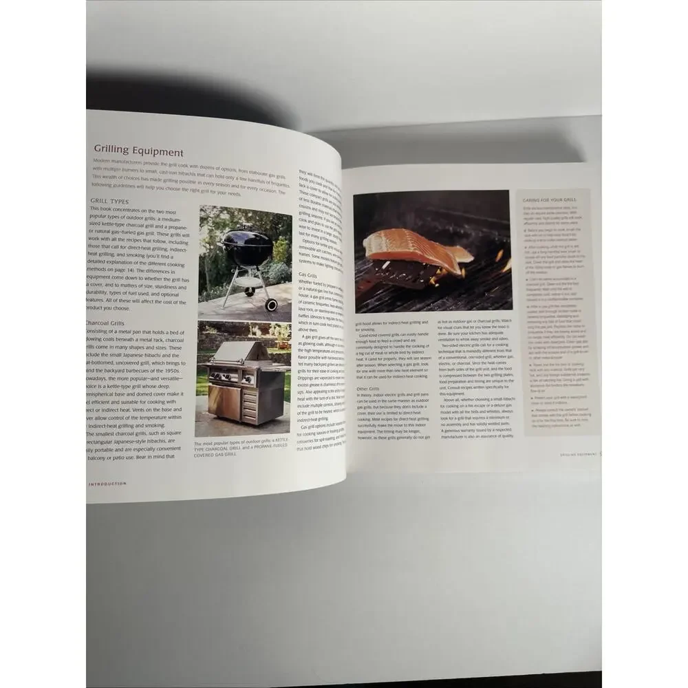 Williams Sonoma Essentials of Grilling Cookbook Hard Cover w/Original Jacket